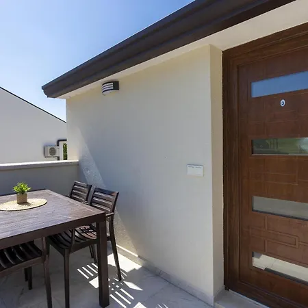 Dolce With Heated Pool