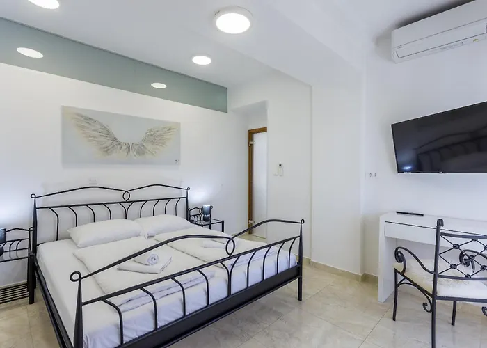 Dolce With Heated Pool