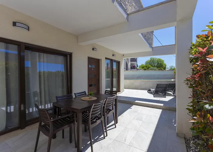 Διαμέρισμα Dolce With Heated Pool *