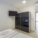 Dolce With Heated Pool Daire *