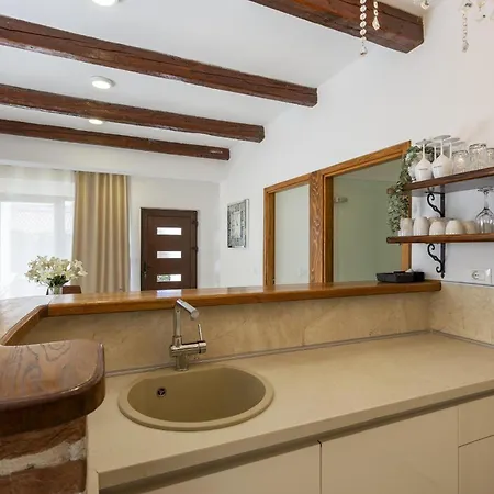 Dolce With Heated Pool * Porec