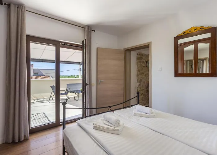 Dolce With Heated Pool * Poreč