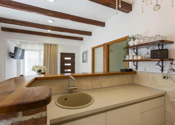 Dolce With Heated Pool * Poreč