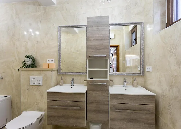 Dolce With Heated Pool Daire Poreč