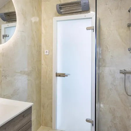 Dolce With Heated Pool