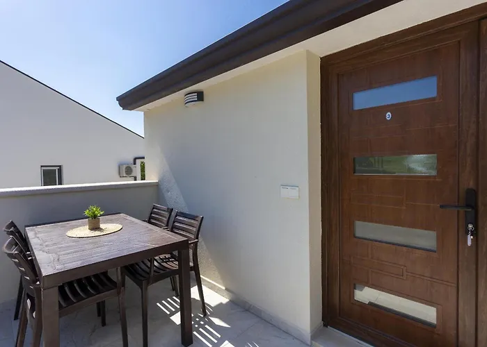 Dolce With Heated Pool